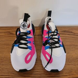 Huarache E.D.G.E. TXT GS 'White Black Hyper Pink' 5y women's 6.5